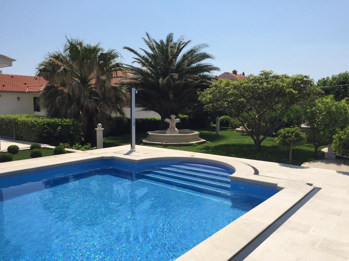 Apartments Villa Jadranka Adults Only 볼 외부 사진