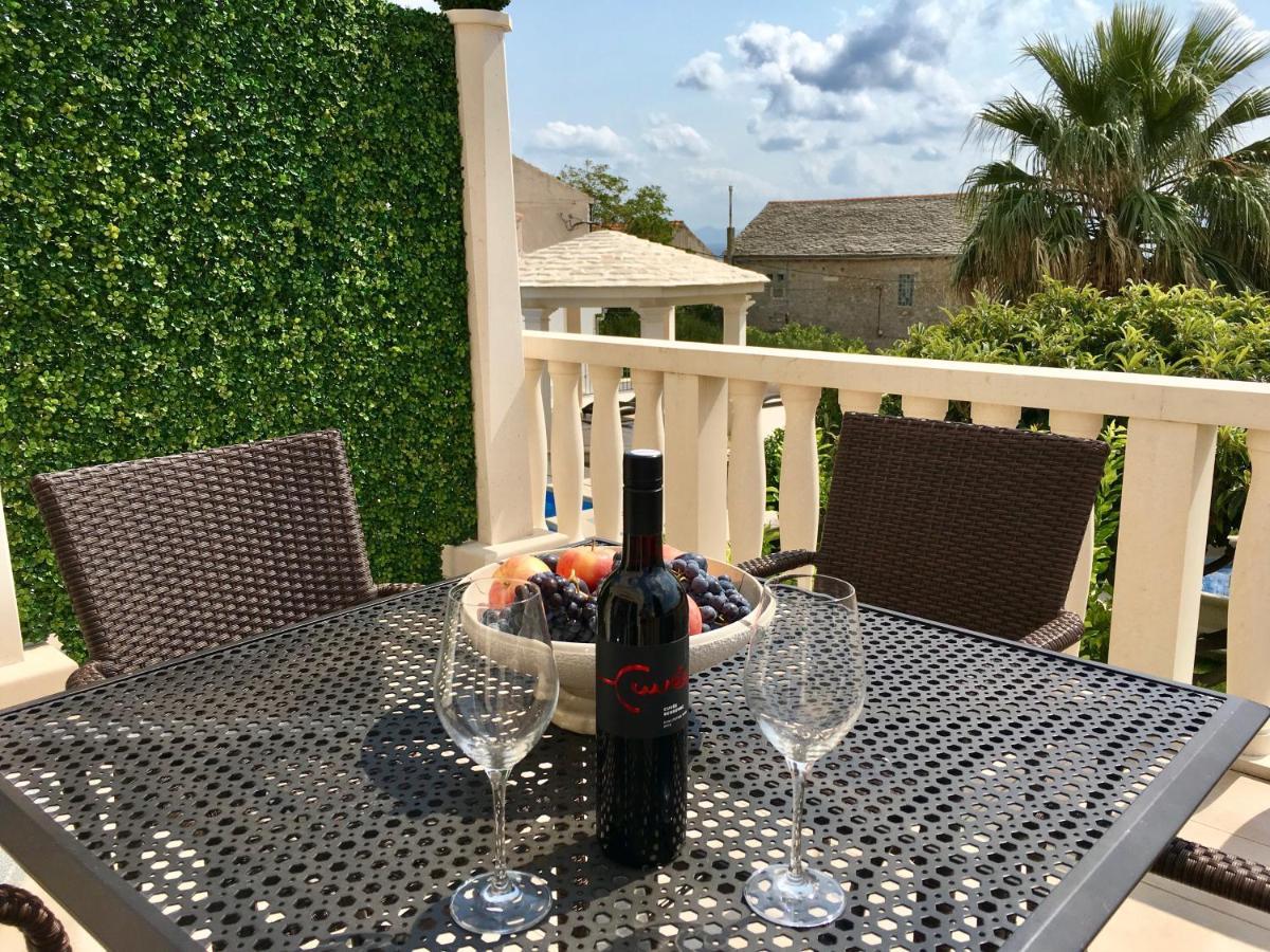 Apartments Villa Jadranka Adults Only 볼 외부 사진