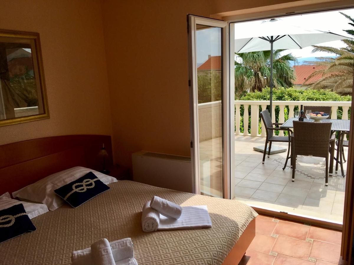 Apartments Villa Jadranka Adults Only 볼 외부 사진