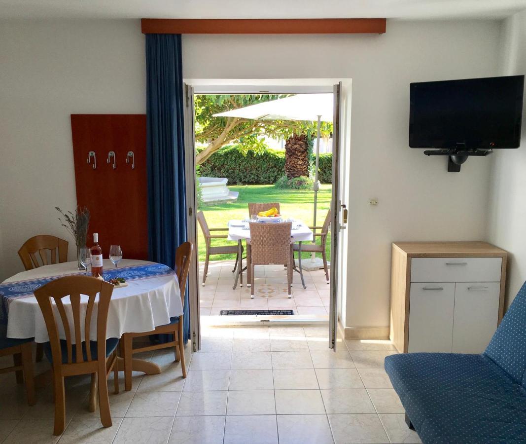 Apartments Villa Jadranka Adults Only 볼 외부 사진